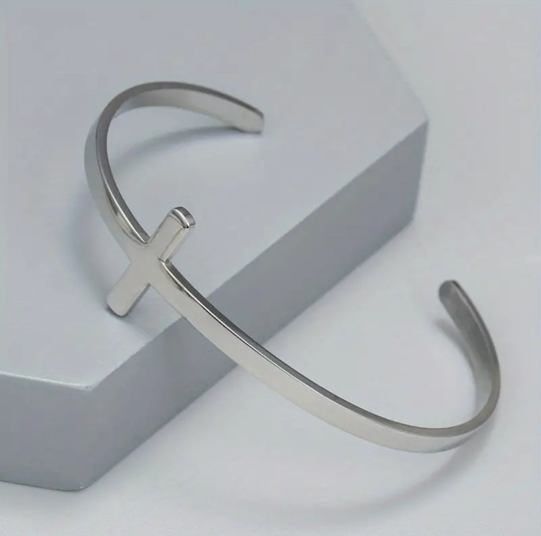 The 'Lunar Echo' Bracelet