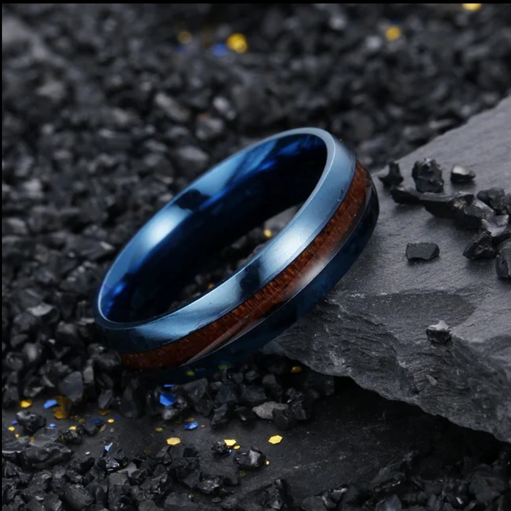 The 'Azure Arcadia' Rings